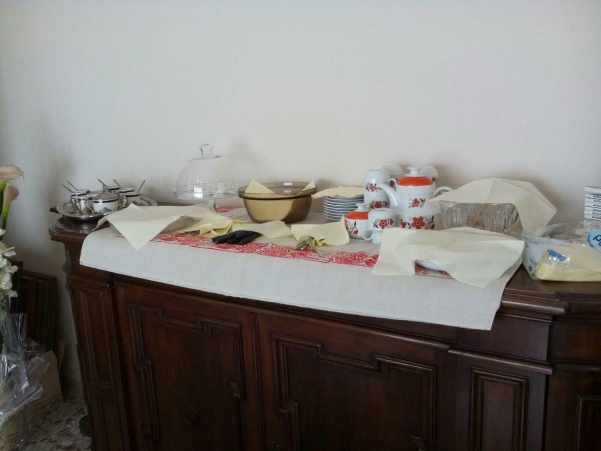 Casa Emanuela Bed & Breakfast Piazzola sul Brenta Ngoại thất bức ảnh